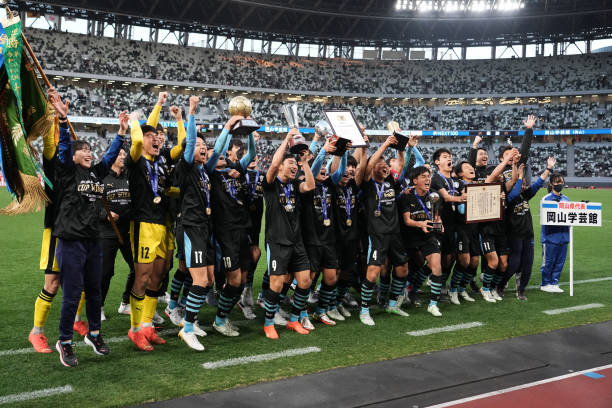 但纳波利正 但纳波利正