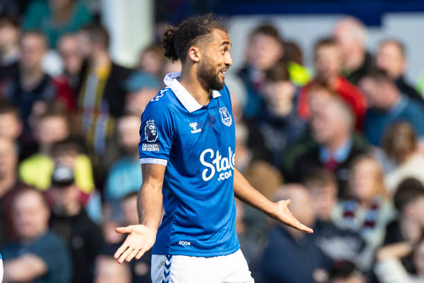 足球不仅仅 足球不仅仅